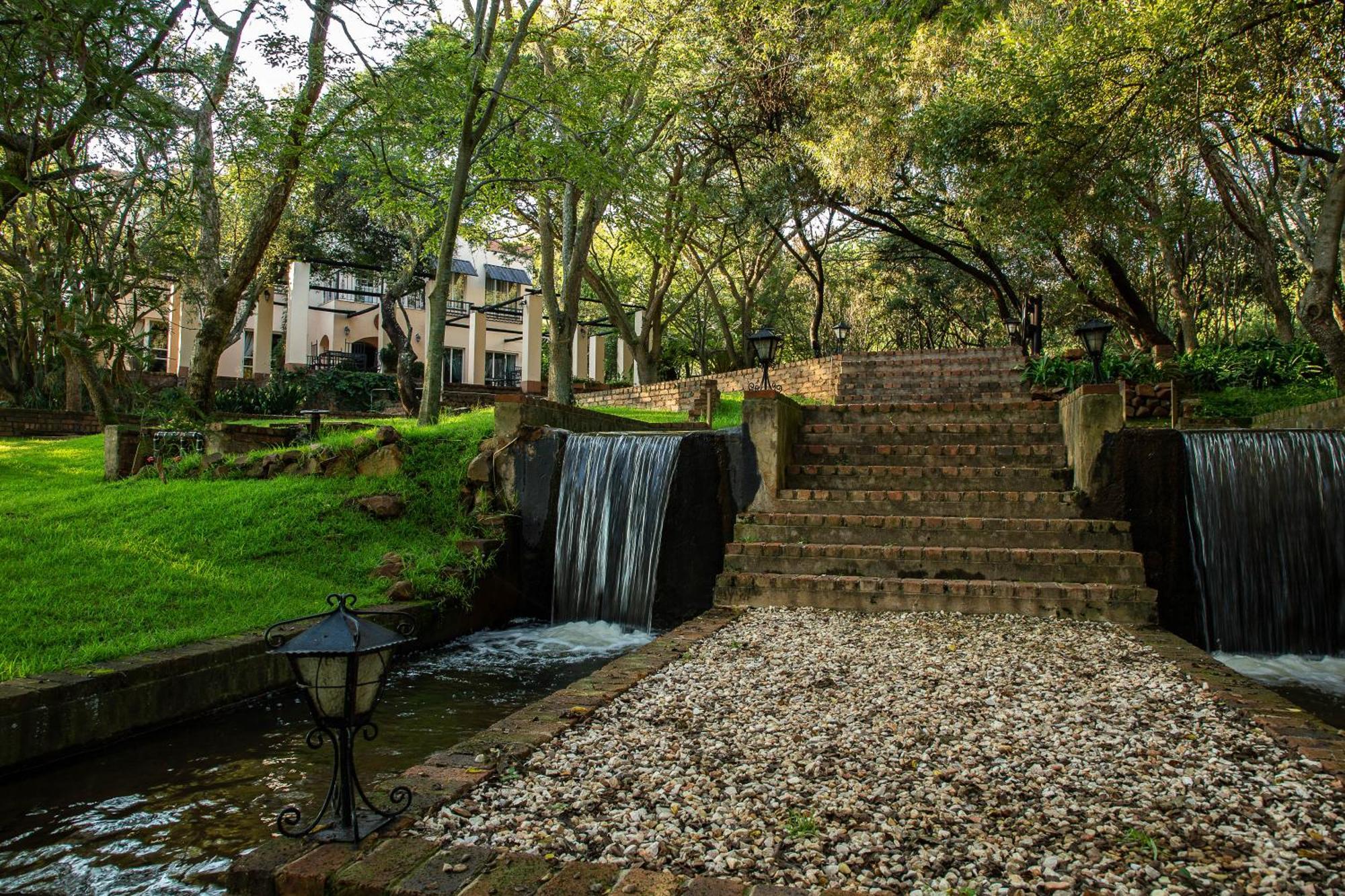 Valley Of The Rainbow Fly Fishing Estate Dullstroom Exteriör bild